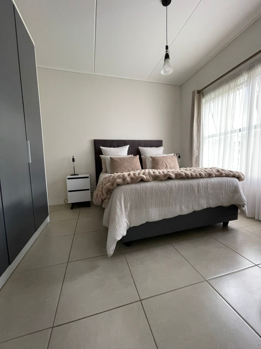 2 Bedroom Property for Sale in The Huntsman Western Cape